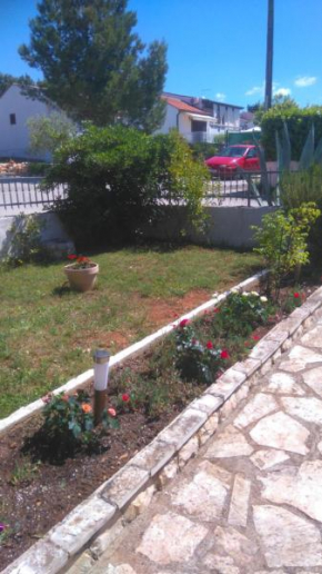  Apartment Basic  Петркане